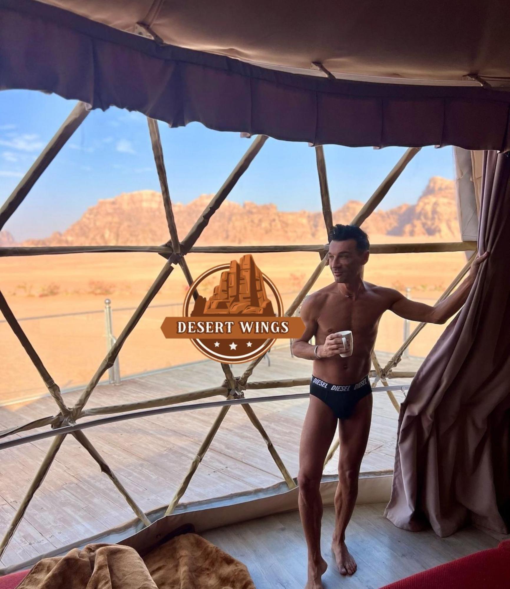 Rum Wings Bubble Luxury Camp Wadi Rum Eksteriør billede
